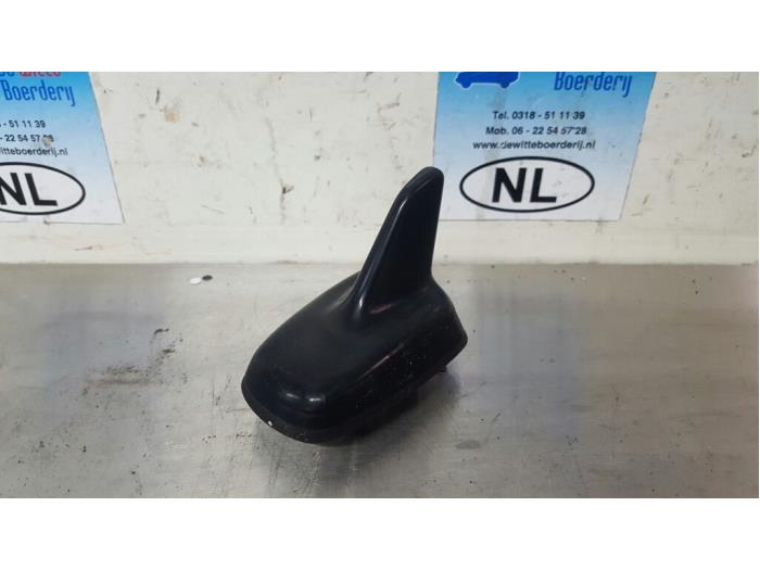 Gebruikte Antenne bluetooth Volkswagen Golf VII (AUA) 1.4 TSI 16V Prijs € 55,00 Margeregeling aangeboden door De Witte Boerderij AutoMotive