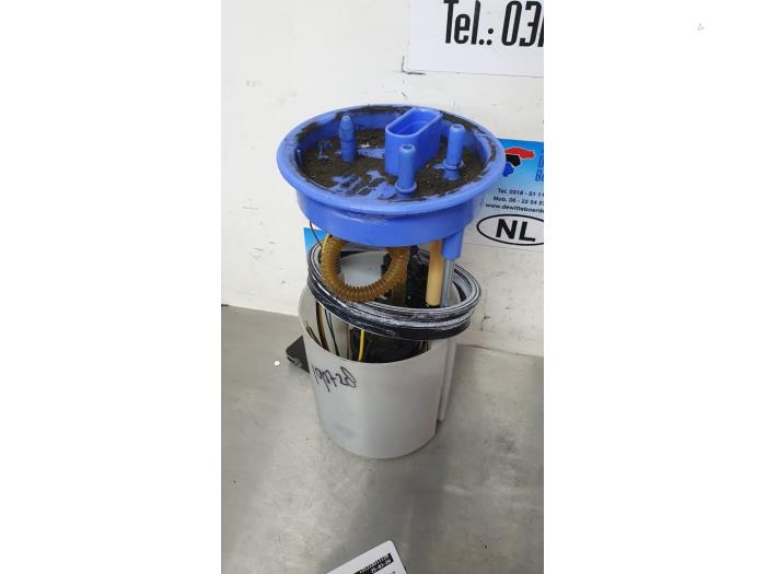 Gebruikte Tank element Pomp Audi A1 (8X1/8XK) 1.2 TFSI Prijs € 25,00 Margeregeling aangeboden door De Witte Boerderij AutoMotive