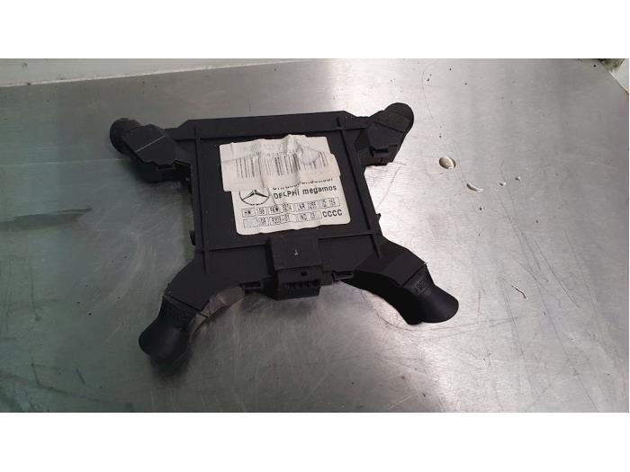 Gebruikte Alarm sensor Mercedes C Sportcoupé (C203) 2.2 C-200 CDI 16V Prijs € 22,50 Margeregeling aangeboden door De Witte Boerderij AutoMotive