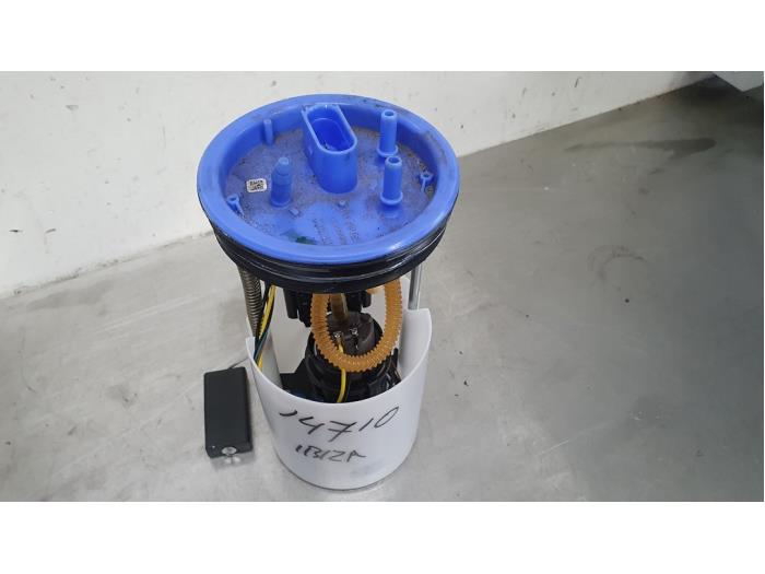 Gebruikte Tank element Pomp Seat Ibiza IV (6J5) 1.0 EcoTSI 12V Prijs € 15,00 Margeregeling aangeboden door De Witte Boerderij AutoMotive