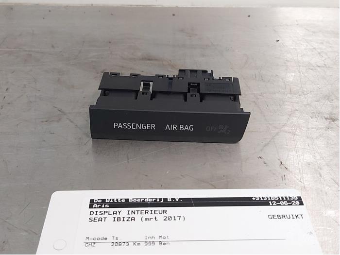 Gebruikte Display Interieur Seat Ibiza IV (6J5) 1.0 EcoTSI 12V Prijs € 15,00 Margeregeling aangeboden door De Witte Boerderij AutoMotive