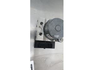 Gebruikte ABS Pomp Fiat Punto Evo (199) 1.2 Euro 5 Prijs € 100,00 Margeregeling aangeboden door De Witte Boerderij AutoMotive