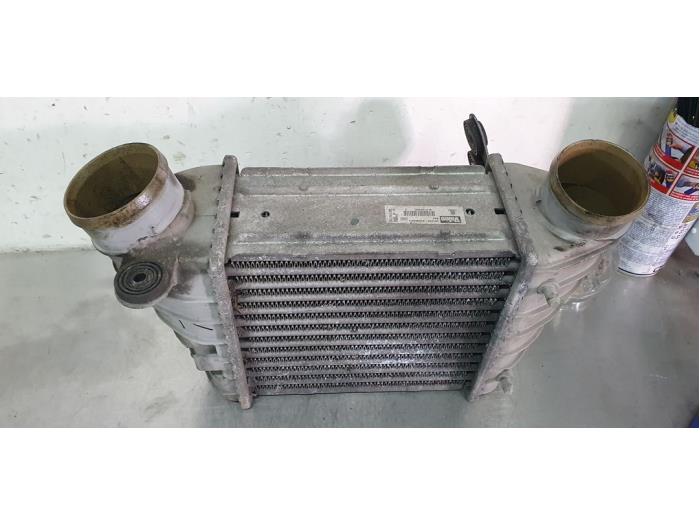 Gebruikte Intercooler Audi TT Roadster (8N9) 1.8 T 20V Quattro Prijs € 50,00 Margeregeling aangeboden door De Witte Boerderij AutoMotive