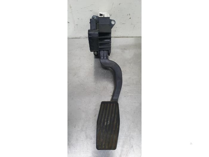 Gebruikte Sensor Gaspedaalpositie Opel Corsa D 1.3 CDTi 16V ecoFLEX Prijs € 10,00 Margeregeling aangeboden door De Witte Boerderij AutoMotive