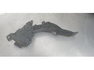 Gebruikte Gaspedaalpositie Sensor Volkswagen Transporter T5 2.5 TDi Prijs € 10,00 Margeregeling aangeboden door De Witte Boerderij AutoMotive