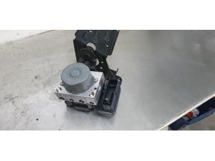 Gebruikte ABS Pomp Seat Ibiza IV SC (6J1) 1.2 TSI Prijs € 35,00 Margeregeling aangeboden door De Witte Boerderij AutoMotive