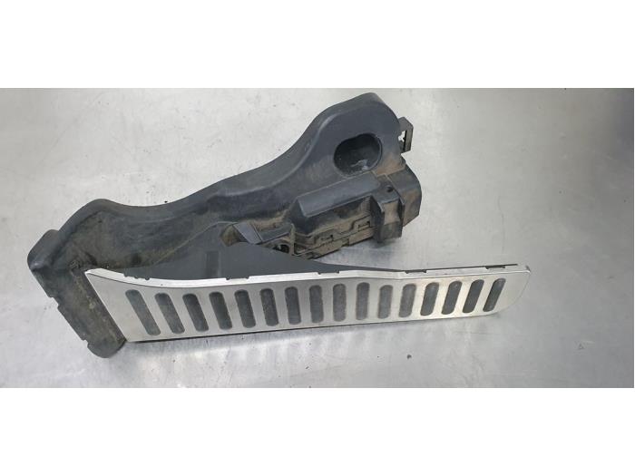 Gebruikte Gaspedaalpositie Sensor Volkswagen Golf V (1K1) 2.0 TFSI GTI 16V Prijs € 10,00 Margeregeling aangeboden door De Witte Boerderij AutoMotive