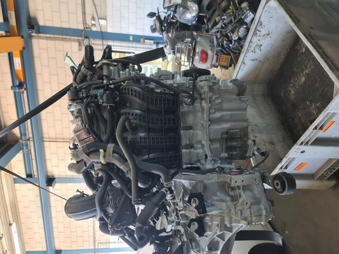 Motor van een Toyota Yaris III (P13) 1.5 16V Dual VVT-iE 2019