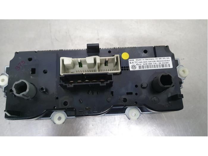 Kachel Bedieningspaneel van een Volkswagen Touran (1T1/T2) 1.6 2004