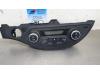 Toyota Yaris III (P13) 1.5 16V Dual VVT-iE Climatronic Paneel