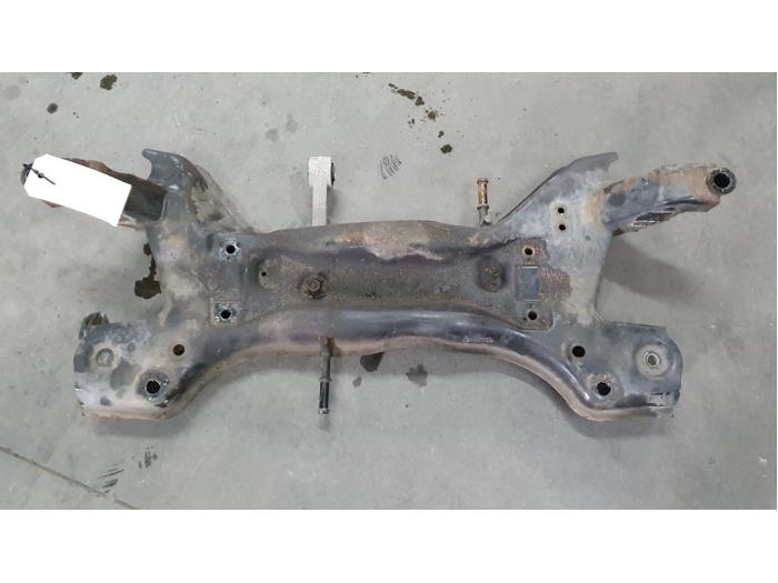 Gebruikte Subframe Volkswagen Polo V (6R) 1.4 16V Prijs € 50,00 Margeregeling aangeboden door De Witte Boerderij AutoMotive