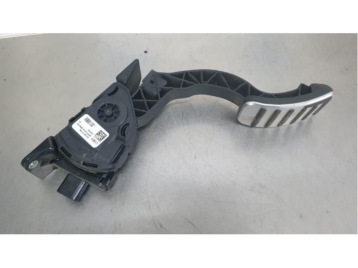 Gebruikte Gaspedaalpositie Sensor Volvo V40 (MV) 2.0 D4 16V Prijs € 10,00 Margeregeling aangeboden door De Witte Boerderij AutoMotive