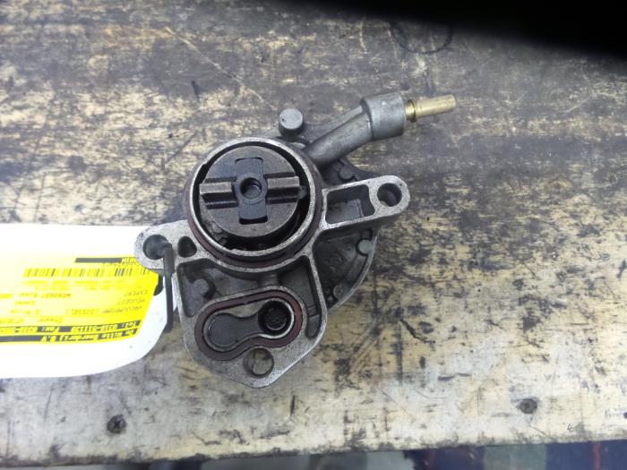 Gebruikte Vacuumpomp (Diesel) Peugeot Expert (222/224) 2.0 HDi 90 Prijs € 50,00 Margeregeling aangeboden door De Witte Boerderij AutoMotive