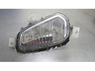Gebruikte Dagrijverlichting links Volvo V40 (MV) 2.0 D4 16V Prijs € 45,00 Margeregeling aangeboden door De Witte Boerderij AutoMotive