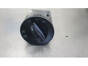 Gebruikte Licht Schakelaar Ford Galaxy (WGR) 2.3i 16V Prijs € 15,00 Margeregeling aangeboden door De Witte Boerderij AutoMotive