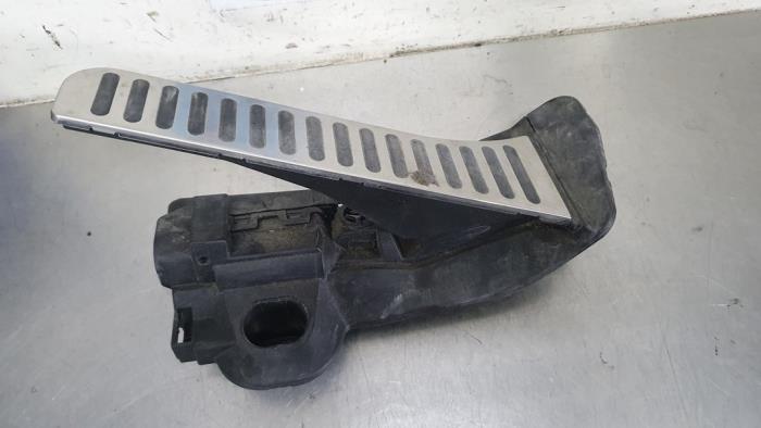 Gebruikte Sensor Gaspedaalpositie Volkswagen Golf II (19E) 1.3 Prijs € 10,00 Margeregeling aangeboden door De Witte Boerderij AutoMotive