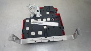 Gebruikte Accu sensor Mercedes Citan (415.6) 1.5 108 CDI Euro 6 Prijs € 25,00 Margeregeling aangeboden door De Witte Boerderij AutoMotive