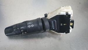 Gebruikte Combischakelaar Stuurkolom Nissan Note (E11) 1.6 16V Prijs € 35,00 Margeregeling aangeboden door De Witte Boerderij AutoMotive