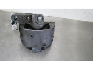 Gebruikte Motorsteun Volkswagen Golf IV (1J1) 1.9 TDI Prijs € 15,00 Margeregeling aangeboden door De Witte Boerderij AutoMotive