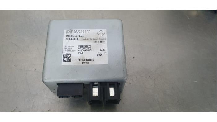 Gebruikte Stuurbekrachtiging Computer Renault Twingo II (CN) 1.5 dCi 90 FAP Prijs € 35,00 Margeregeling aangeboden door De Witte Boerderij AutoMotive