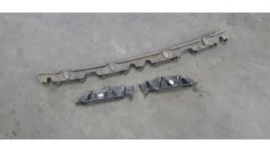 Gebruikte Bumperframe achter Skoda Octavia Combi (1Z5) 1.6 TDI Greenline Prijs € 25,00 Margeregeling aangeboden door De Witte Boerderij AutoMotive