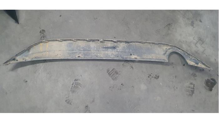 Gebruikte Diffuser achterbumper Volkswagen Golf VII (AUA) 1.2 TSI 16V Prijs € 20,00 Margeregeling aangeboden door De Witte Boerderij AutoMotive