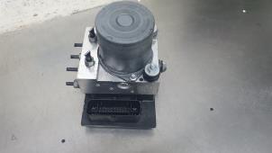 Gebruikte ABS Pomp Citroen C4 Berline (NC) 1.6 BlueHDI 100 Prijs € 100,00 Margeregeling aangeboden door De Witte Boerderij AutoMotive