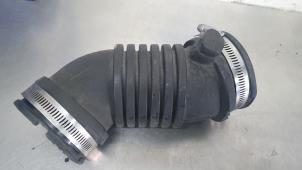 Gebruikte Intercooler Slang Subaru Impreza II (GD) 2.5 WRX 16V Prijs € 35,00 Margeregeling aangeboden door De Witte Boerderij AutoMotive