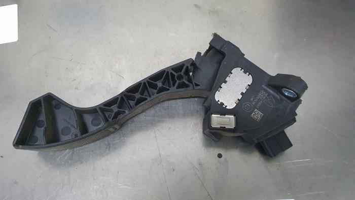 Gebruikte Gaspedaalpositie Sensor Toyota Avensis Wagon (T27) 1.8 16V VVT-i Prijs € 10,00 Margeregeling aangeboden door De Witte Boerderij AutoMotive