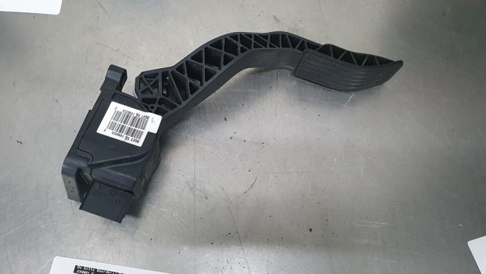 Gebruikte Gaspedaalpositie Sensor Citroen C4 Berline (NC) 1.6 BlueHDI 100 Prijs € 10,00 Margeregeling aangeboden door De Witte Boerderij AutoMotive