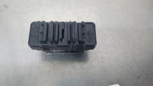 Gebruikte Telefoon interface BMW X6 (F16) M50d 3.0 24V Prijs € 25,00 Margeregeling aangeboden door De Witte Boerderij AutoMotive