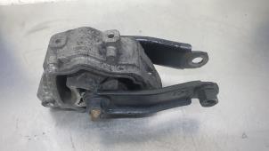 Gebruikte Motorsteun Landrover Evoque Prijs € 35,00 Margeregeling aangeboden door De Witte Boerderij AutoMotive