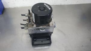 Gebruikte ABS Pomp Opel Astra J Sports Tourer (PD8/PE8/PF8) 1.6 CDTI 16V Prijs € 125,00 Margeregeling aangeboden door De Witte Boerderij AutoMotive