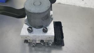 Gebruikte ABS Pomp BMW 5 serie Touring (E61) 525i 24V Prijs € 50,00 Margeregeling aangeboden door De Witte Boerderij AutoMotive