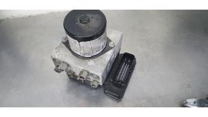 Gebruikte ABS Pomp Opel Insignia 1.8 16V Ecotec Prijs € 150,00 Margeregeling aangeboden door De Witte Boerderij AutoMotive