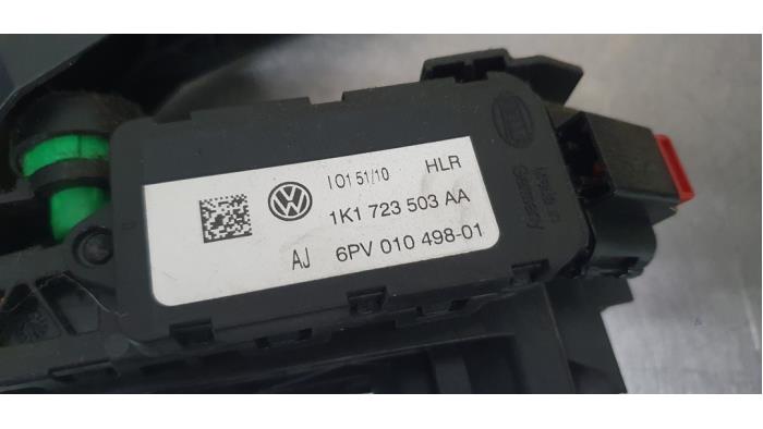 Gebruikte Sensor Gaspedaalpositie Volkswagen Passat Variant (365) 1.8 TSI 16V Prijs € 10,00 Margeregeling aangeboden door De Witte Boerderij AutoMotive
