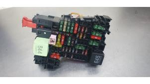 Gebruikte Zekeringkast Volkswagen Polo VI (AW1) 2.0 GTI Turbo 16V Prijs € 35,00 Margeregeling aangeboden door De Witte Boerderij AutoMotive