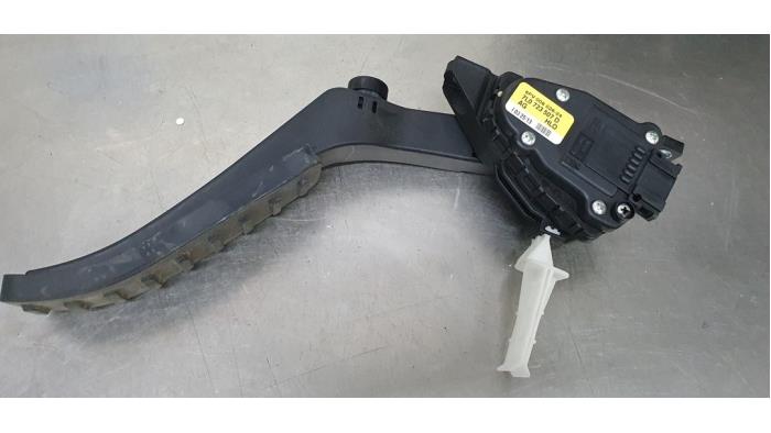 Gebruikte Gaspedaalpositie Sensor Porsche Cayenne II (92A) 3.0 D V6 24V Prijs € 10,00 Margeregeling aangeboden door De Witte Boerderij AutoMotive