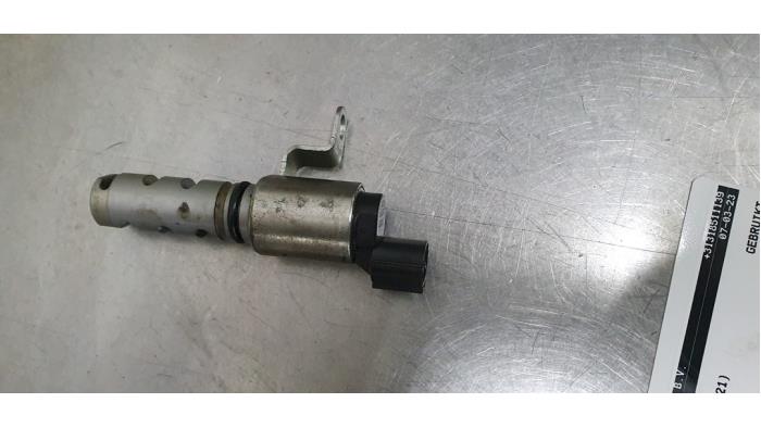 Sensor Nokkenas Citroen C1, 2014 / 2021 1.0 12V VVT-i, Hatchback, Benzine, 998cc, 53kW (72pk), FWD, 1KRFE; CFB, 2018-06 / 2021-07, PSCFB4; PSCFB5; PSCFB7; PSCFBD; PSCFBE (Gebruikt)