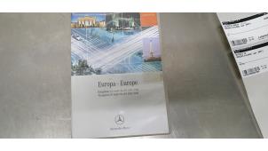 Gebruikte Navigatie CD Mercedes B (W245,242) 1.7 B-170 16V Prijs € 15,00 Margeregeling aangeboden door De Witte Boerderij B.V.