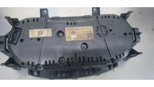 Gebruikte Tellerklok Volkswagen Golf VII (AUA) 2.0 R 4Motion 16V Prijs € 200,00 Margeregeling aangeboden door De Witte Boerderij AutoMotive