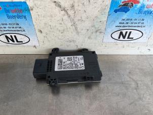 Gebruikte Radar sensor Porsche Cayenne III (9YA) 3.0 V6 Turbo 24V Prijs € 185,00 Margeregeling aangeboden door De Witte Boerderij AutoMotive