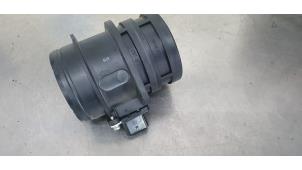 Gebruikte Luchtmassameter Audi Q3 (8UB/8UG) 2.0 16V TFSI 200 Prijs € 25,00 Margeregeling aangeboden door De Witte Boerderij AutoMotive