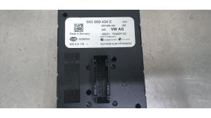 Gebruikte Central electronic module Audi Q3 (8UB/8UG) 2.0 16V TFSI 200 Prijs € 35,00 Margeregeling aangeboden door De Witte Boerderij AutoMotive