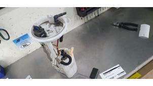 Gebruikte Tank element Pomp Audi Q3 (8UB/8UG) 2.0 16V TFSI 200 Prijs € 25,00 Margeregeling aangeboden door De Witte Boerderij AutoMotive