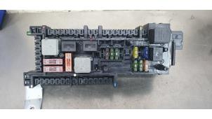 Gebruikte Zekeringkast Mercedes C Estate (S204) 1.6 C-180K 16V BlueEfficiency Prijs € 35,00 Margeregeling aangeboden door De Witte Boerderij AutoMotive