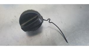 Gebruikte Tankdop Toyota Yaris II (P9) 1.0 12V VVT-i Prijs € 5,00 Margeregeling aangeboden door De Witte Boerderij AutoMotive