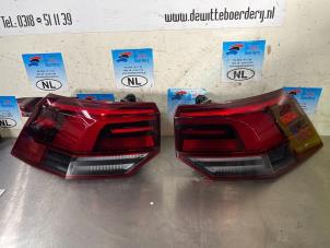 Gebruikte Achterlichtset links + rechts Volkswagen Golf VIII (CD1) 2.0 GTI Clubsport 16V Prijs € 450,00 Margeregeling aangeboden door De Witte Boerderij B.V.