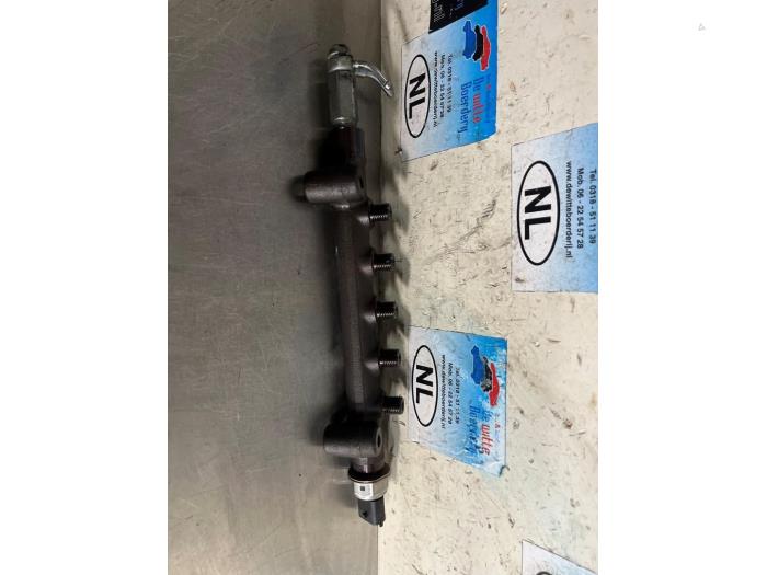 Gebruikte Common rail (Injectie) Opel Meriva (B) 1.6 CDTI 16V Prijs € 35,00 Margeregeling aangeboden door De Witte Boerderij AutoMotive