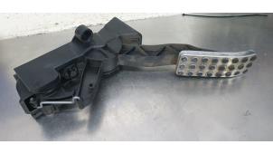Gebruikte Gaspedaalpositie Sensor Mercedes B (W245) 2.0 B-200 16V Prijs € 10,00 Margeregeling aangeboden door De Witte Boerderij AutoMotive